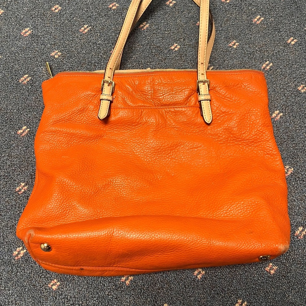 Michael Kors Jet Set Leather Tote Size Medium Orange Travel Bag Zipper Closure - Picture 4 of 13